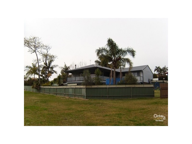 18 Coomalong Close, Holmesville NSW 2286