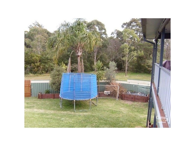 18 Coomalong Close, Holmesville NSW 2286