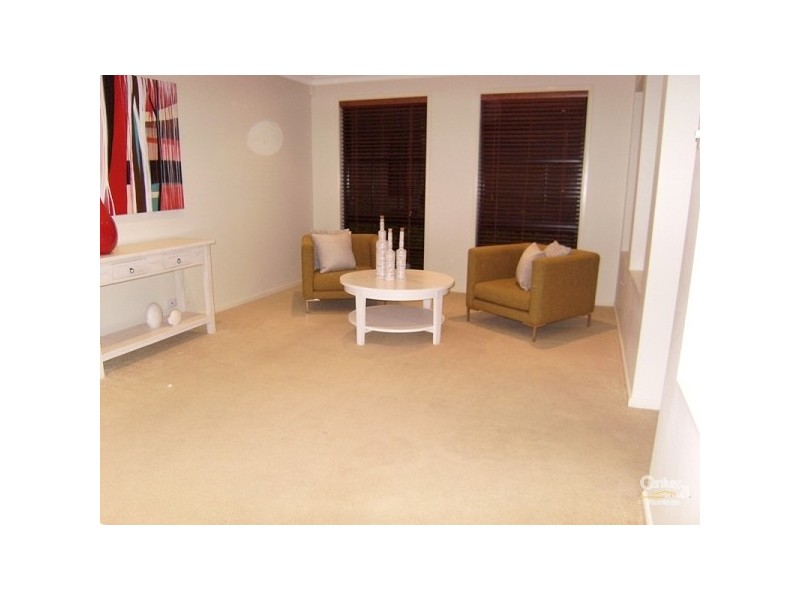 2 Janus Close, Cameron Park NSW 2285