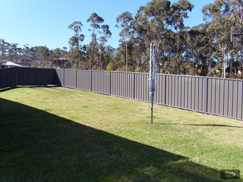 3 Matilda Court, Cameron Park NSW 2285