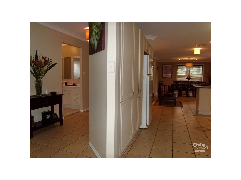 18 Peatmoss Drive, Cameron Park NSW 2285