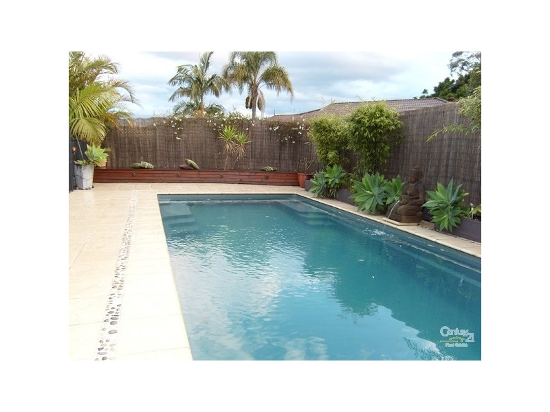 18 Peatmoss Drive, Cameron Park NSW 2285