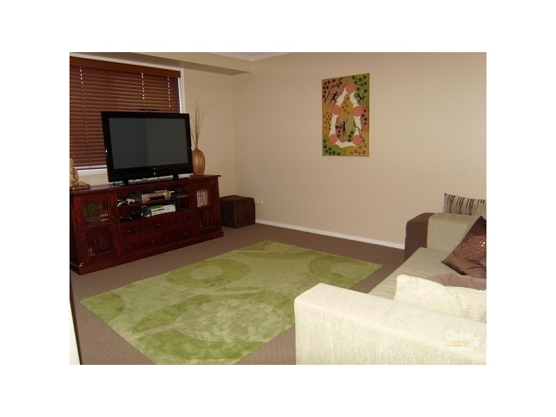 18 Peatmoss Drive, Cameron Park NSW 2285