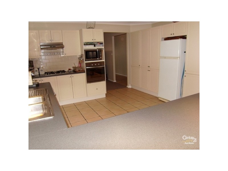 18 Peatmoss Drive, Cameron Park NSW 2285