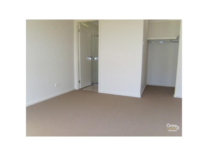 3 Matilda Court, Cameron Park NSW 2285