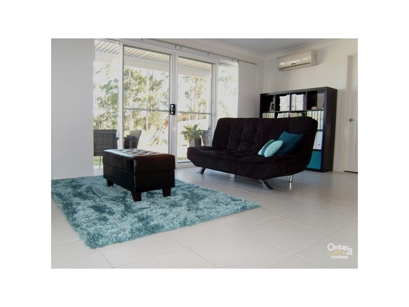 85 Constitution Drive, Cameron Park NSW 2285