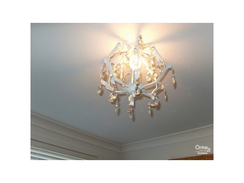 85 Constitution Drive, Cameron Park NSW 2285