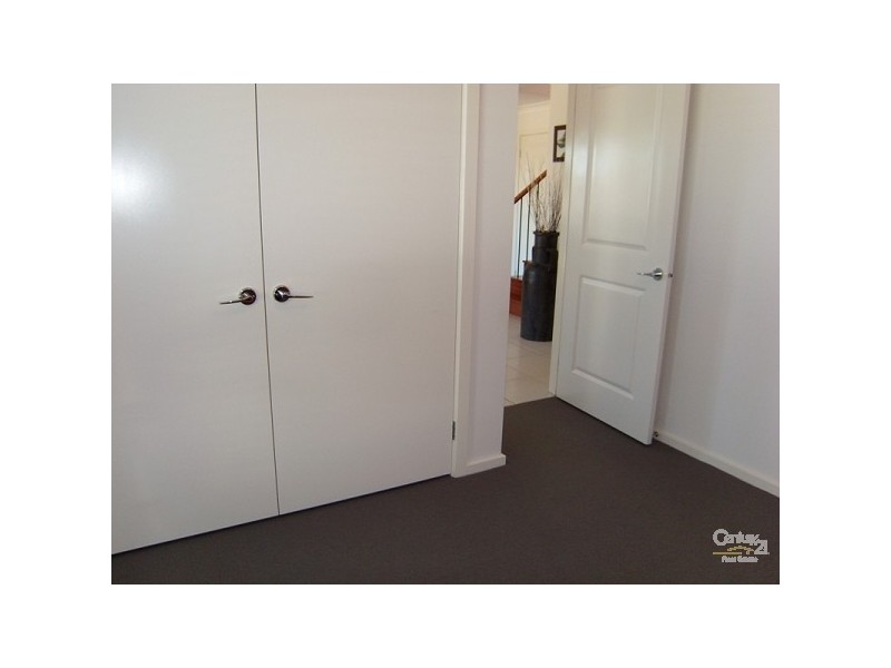 85 Constitution Drive, Cameron Park NSW 2285