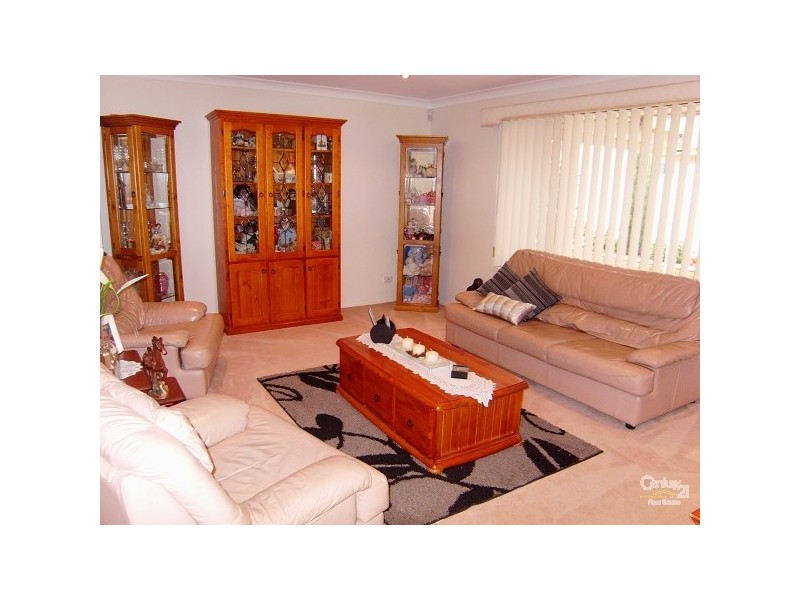11 Elanet Avenue, Cameron Park NSW 2285