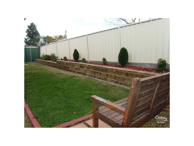 11 Elanet Avenue, Cameron Park NSW 2285