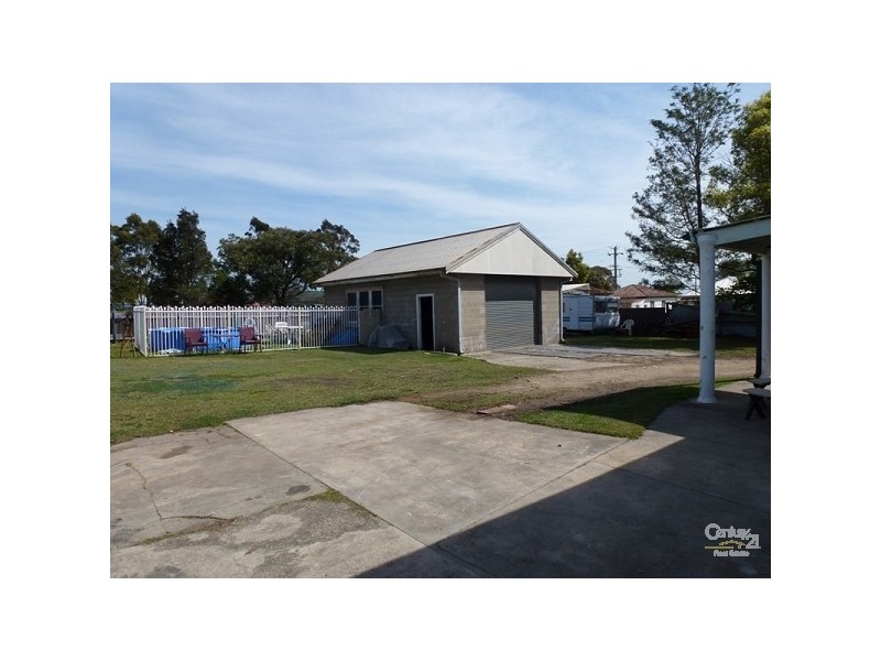 17 Marton Street, Shortland NSW 2307