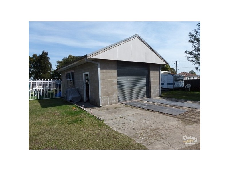 17 Marton Street, Shortland NSW 2307