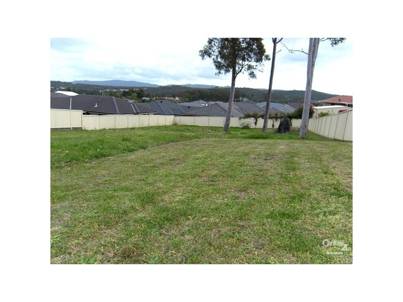 7 Saxon Street, Cameron Park NSW 2285