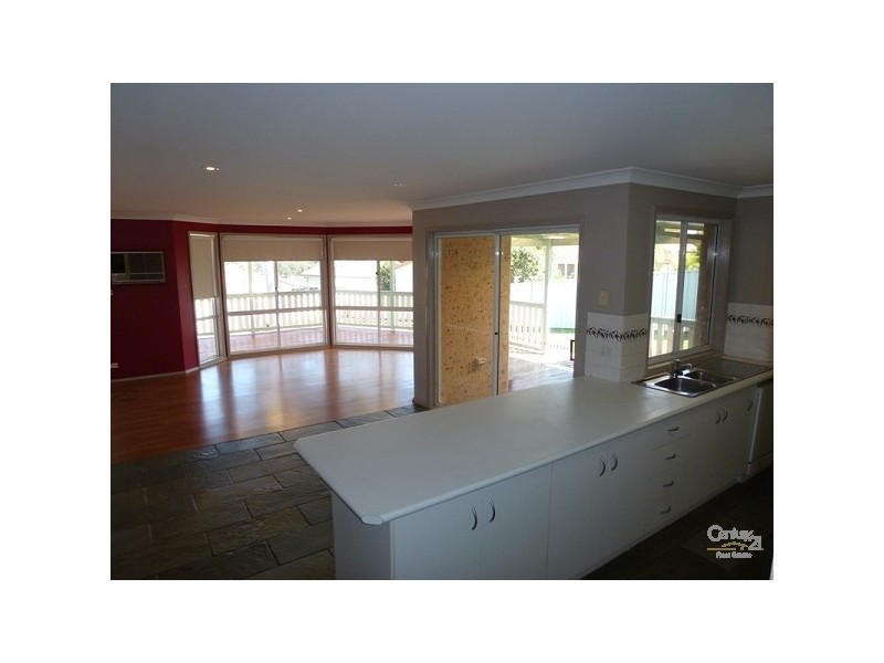 6 Salix Drive, Edgeworth NSW 2285