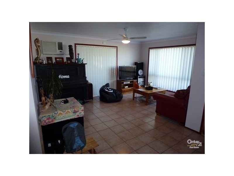 8 Fifth Street, Seahampton NSW 2286