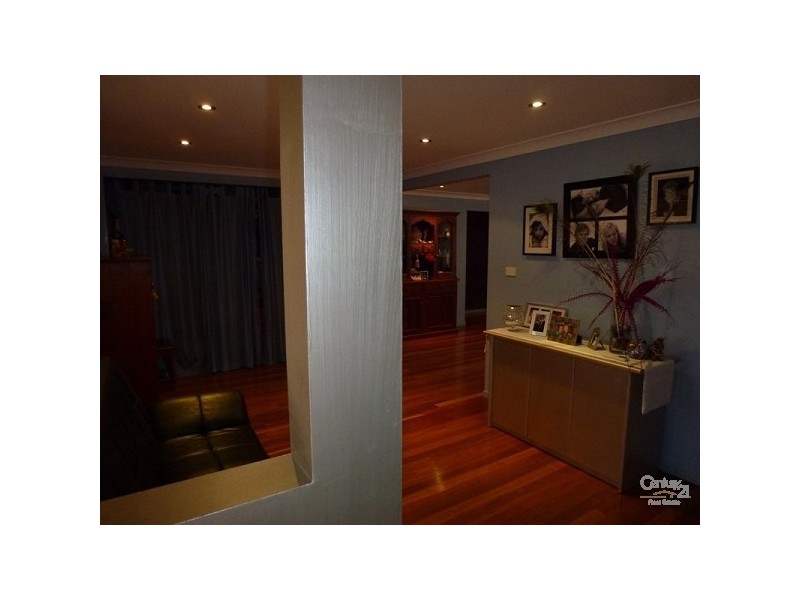 4 Gordonia Close, Edgeworth NSW 2285
