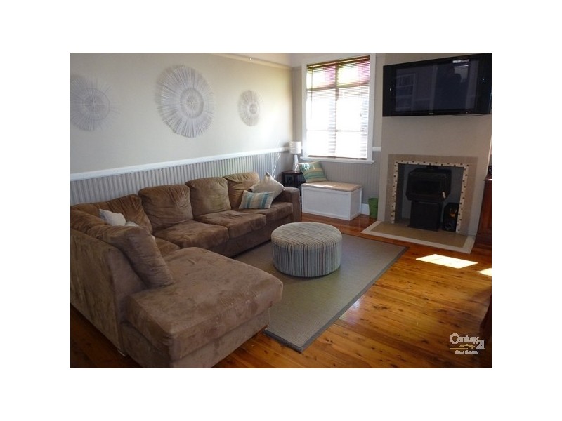 74 Bailey Street, Adamstown NSW 2289