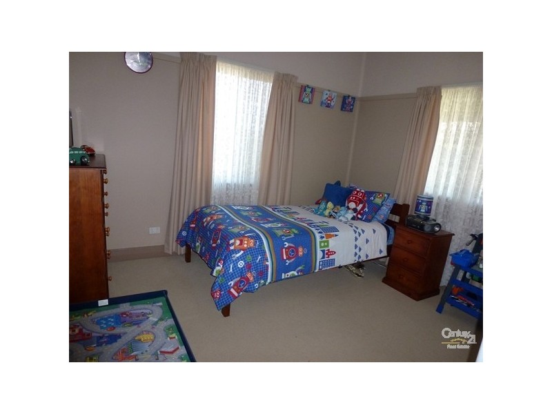 43 Clarence Street, Glendale NSW 2285