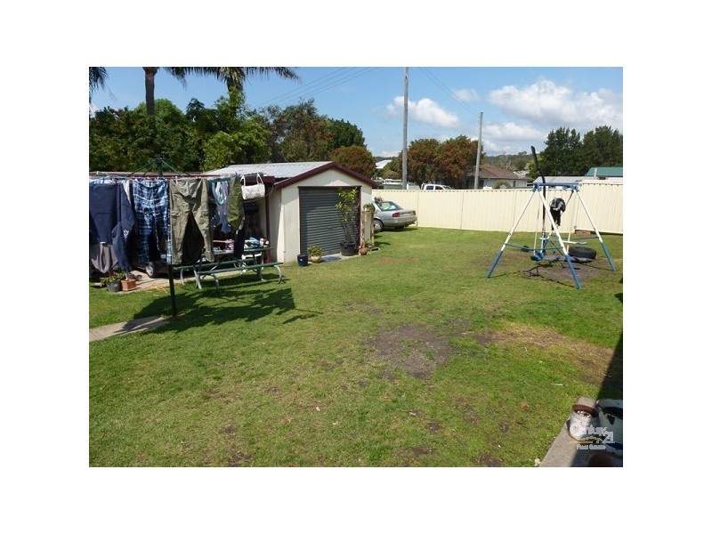 10 Margaret Street, Teralba NSW 2284
