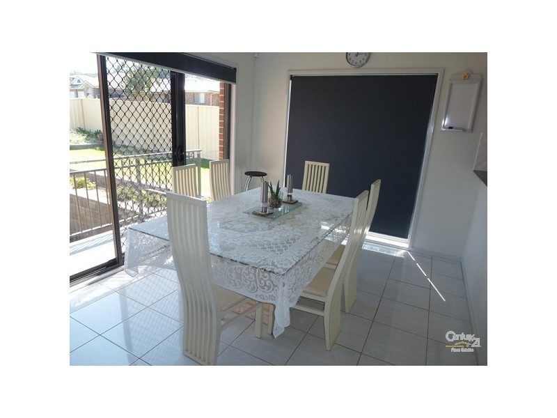 3 Ridgemont Avenue, Cameron Park NSW 2285