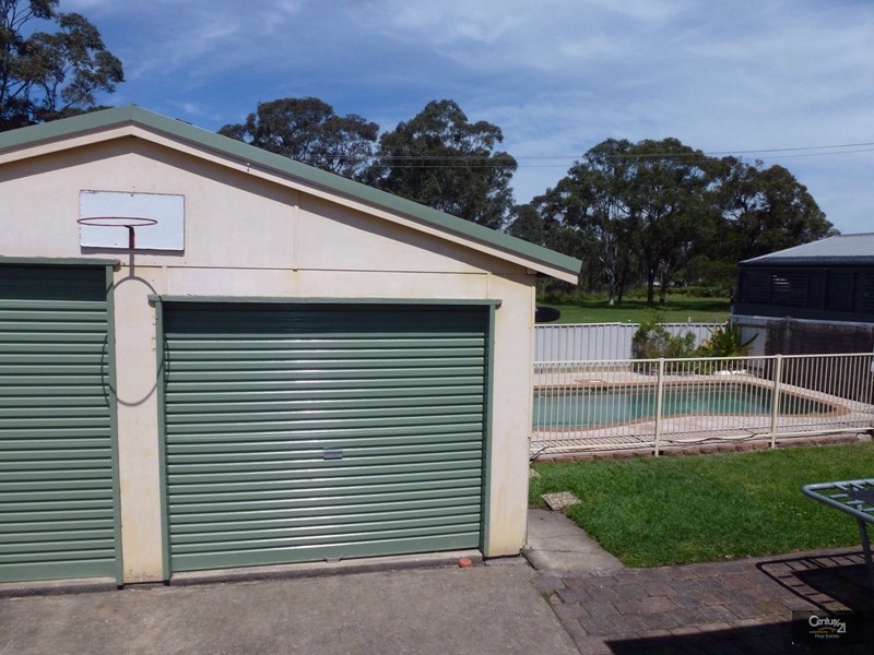 37 Oakville Road, Edgeworth NSW 2285