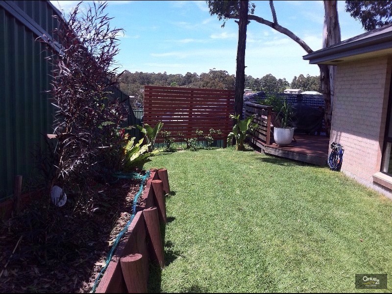 10 Amber Avenue, Fletcher NSW 2287