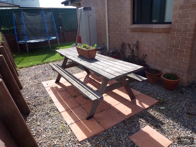 10 Amber Avenue, Fletcher NSW 2287