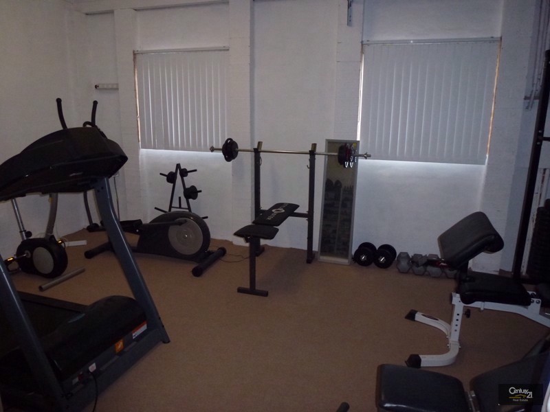 81 Constitution Drive, Cameron Park NSW 2285