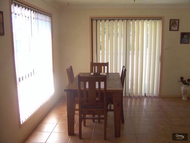 4/26 Baurea Close, Edgeworth NSW 2285