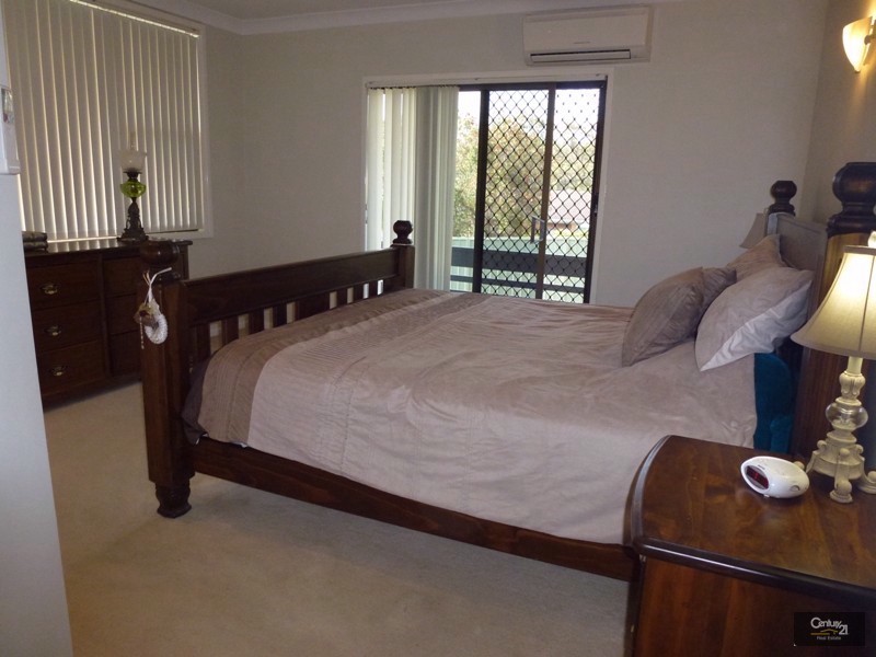 5 Stephenson Street, Killingworth NSW 2278