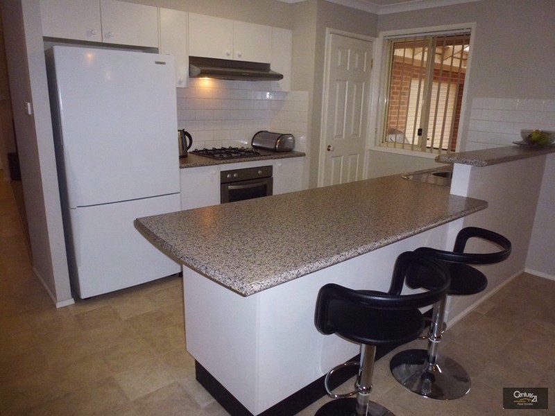 3 Hannah Street, Cameron Park NSW 2285