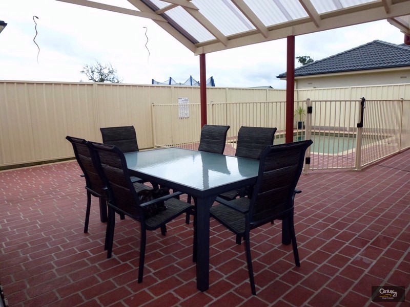 3 Hannah Street, Cameron Park NSW 2285