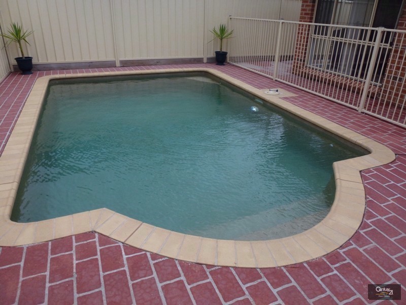 3 Hannah Street, Cameron Park NSW 2285