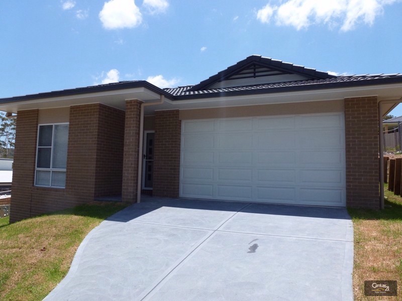 11 Nithsdle Street, Cameron Park NSW 2285