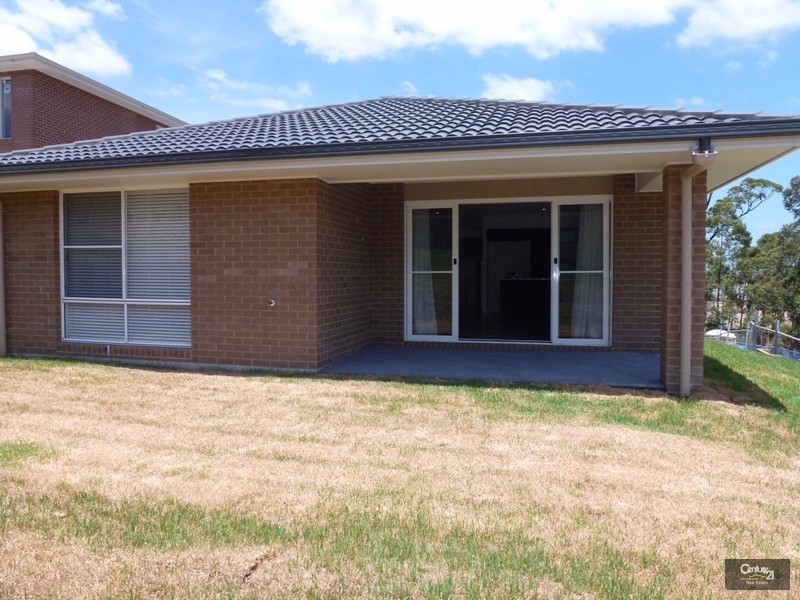 11 Nithsdle Street, Cameron Park NSW 2285