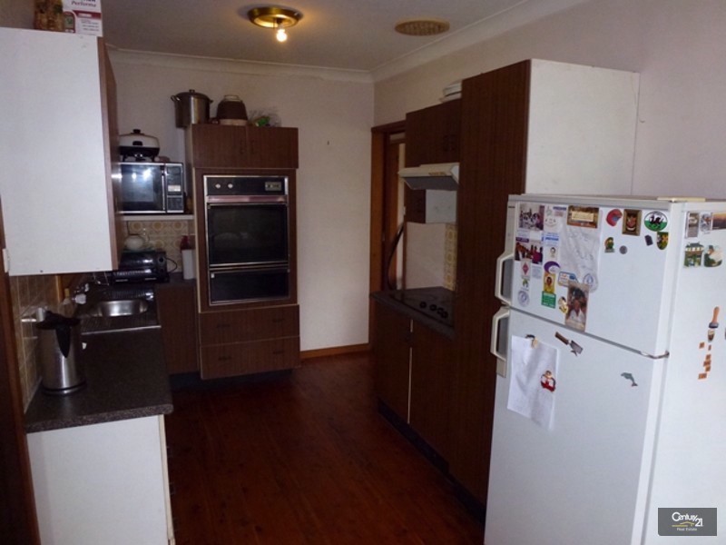 55 The Broadway, Killingworth NSW 2278