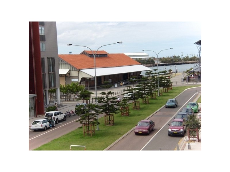 209/4 Honeysuckle Drive, Newcastle NSW 2300