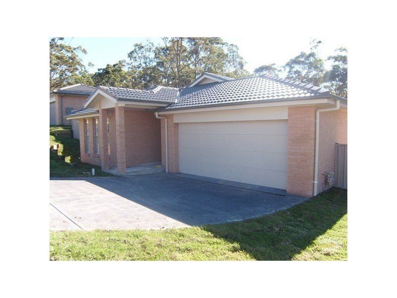 10 Graysynd Circuit, Cameron Park NSW 2285