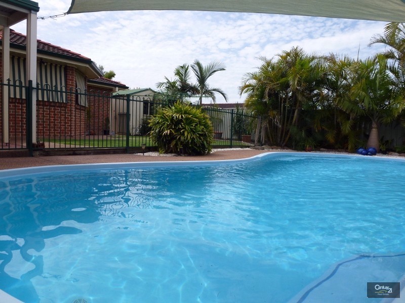 9 Peatmoss Drive, Cameron Park NSW 2285