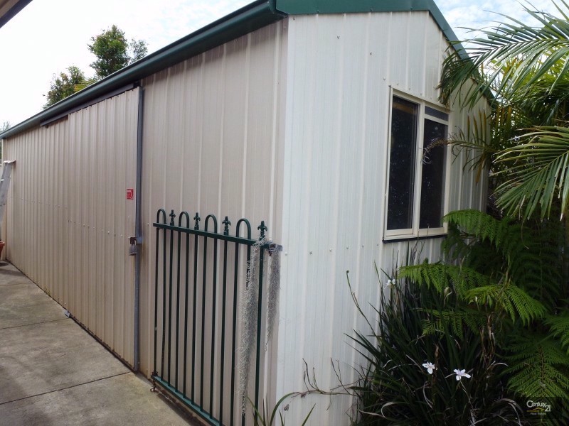 9 Peatmoss Drive, Cameron Park NSW 2285