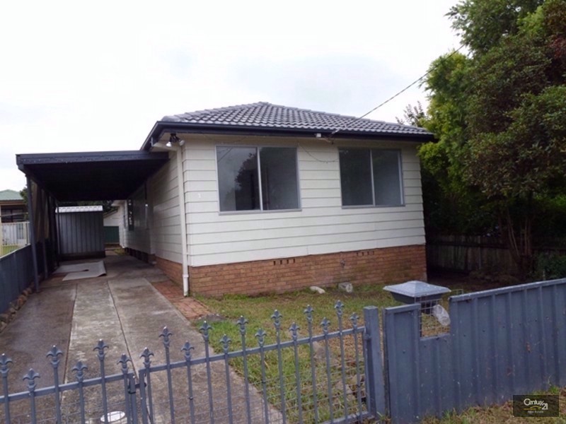 1 Bonarius Street, Edgeworth NSW 2285