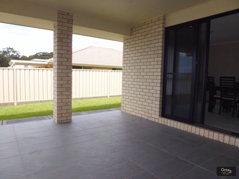 50 Billabong Drive, Cameron Park NSW 2285