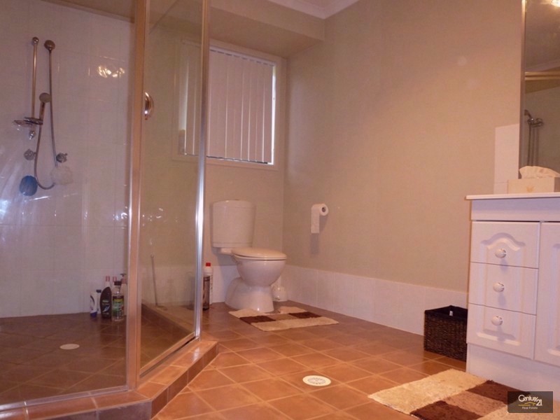 50 Billabong Drive, Cameron Park NSW 2285