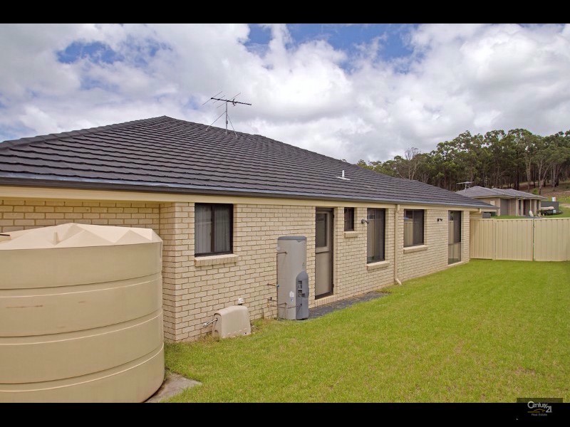 50 Billabong Drive, Cameron Park NSW 2285