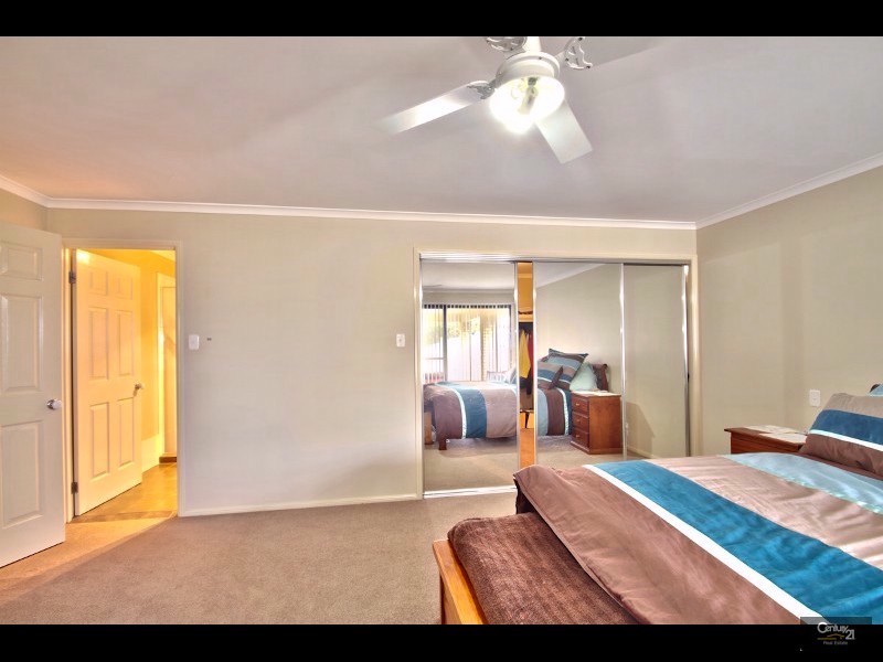 50 Billabong Drive, Cameron Park NSW 2285