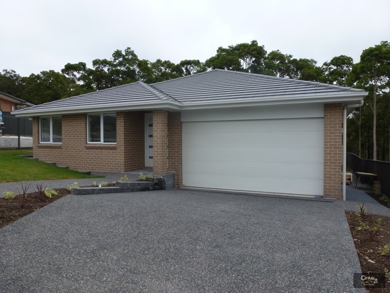 16 Graysynd Circuit, Cameron Park NSW 2285