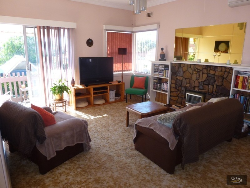 4 Margaret Street, Merewether NSW 2291