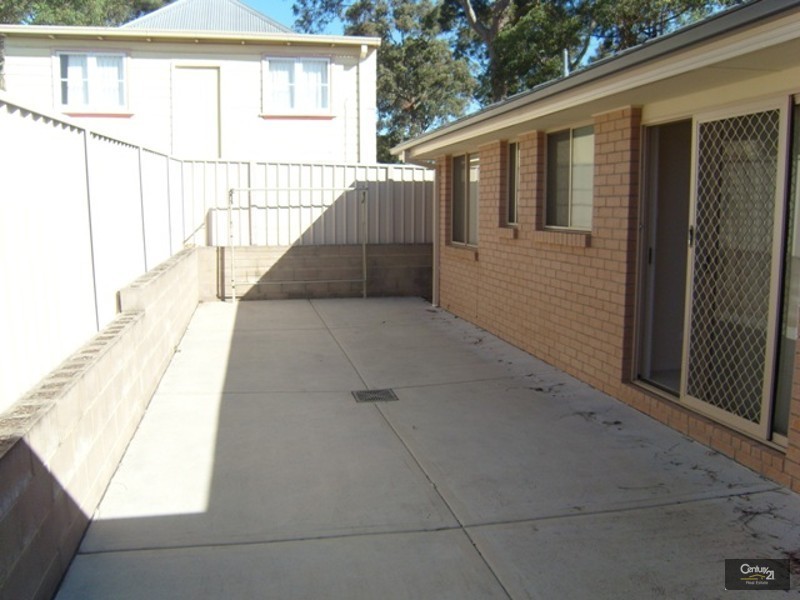 2/3 Lovell Parade, Shortland NSW 2307