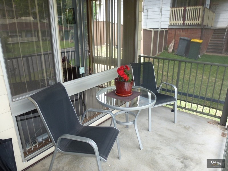 100 Lawson Road, Macquarie Hills NSW 2285