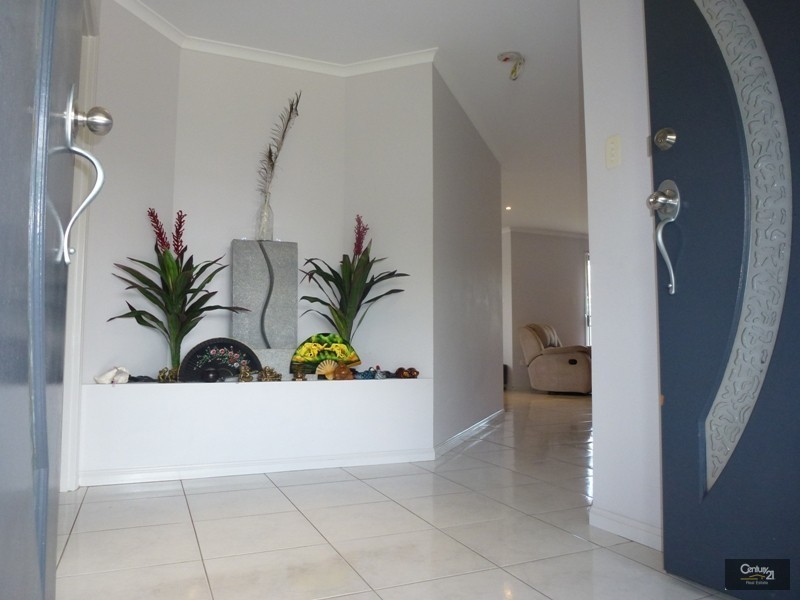 1 St Andrew Way, Fletcher NSW 2287